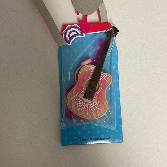 Barbie Musical Instruments Set 2014 - Picture 2 of 4